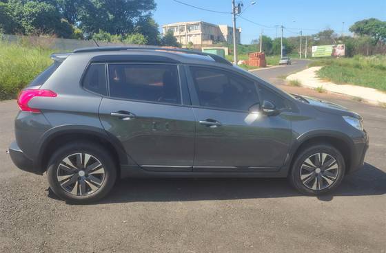 PEUGEOT 2008 1.6 16V FLEX ALLURE PACK 4P AUTOMÁTICO